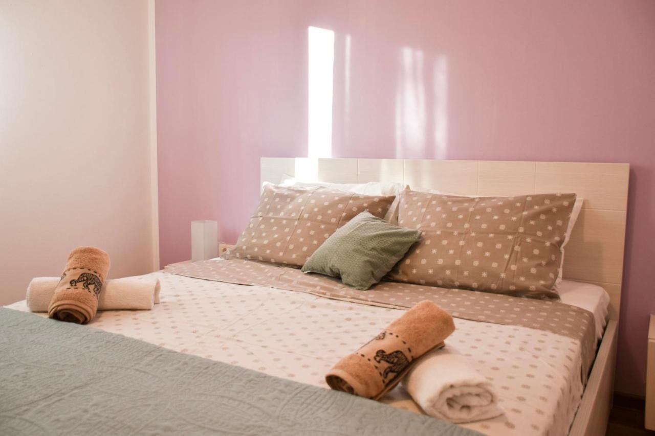 Holiday House Val Vidal ロヴィニ エクステリア 写真