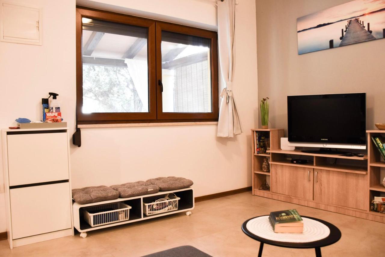 Holiday House Val Vidal ロヴィニ エクステリア 写真
